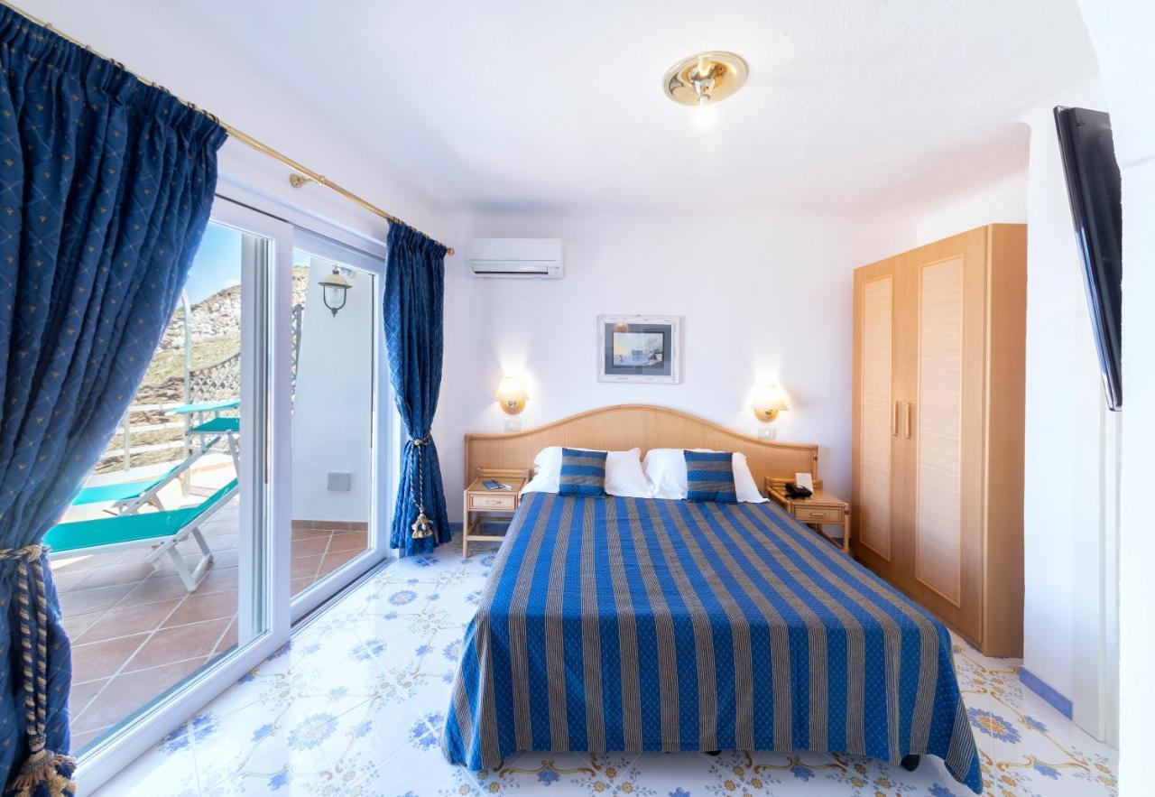 Hotel Grazia Alla Scannella Forio  Екстер'єр фото